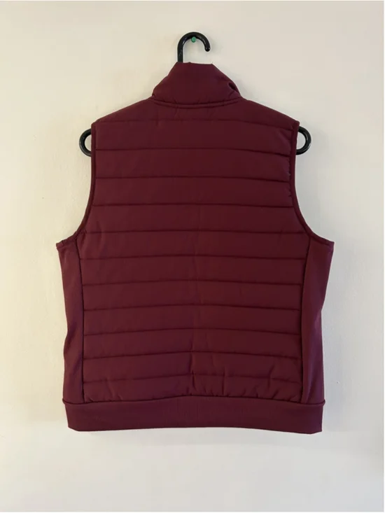 Reebok Getaway Womens Vest Quilted Zip Up Lightweight Burgundy Logo Size L - Picture 3 of 8